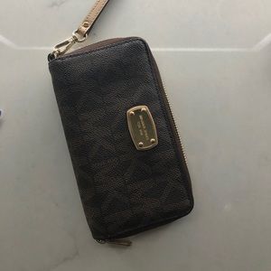 MK wallet/ wristlet